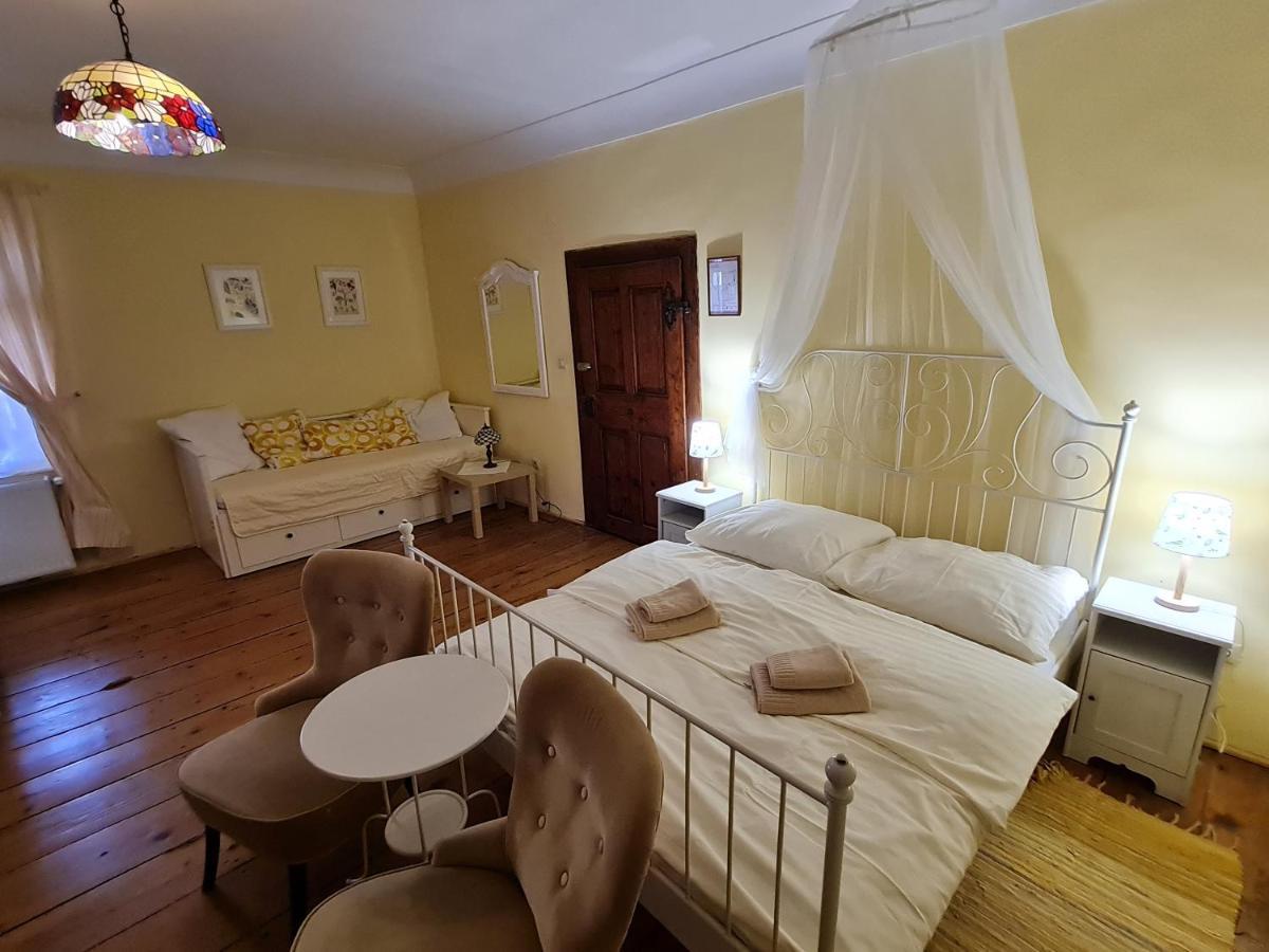Penzion Nostalgia Banská Štiavnica Kültér fotó